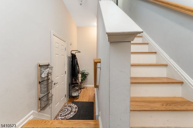 85 Conover Terrace, Lebanon Boro, NJ 08833