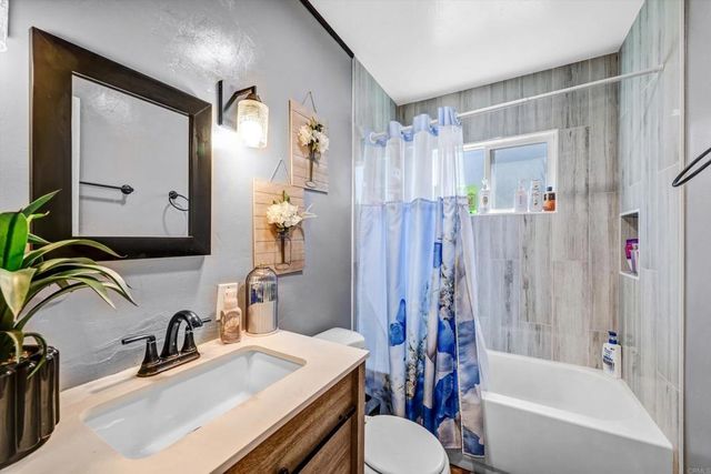 1351 Jefferson Avenue, Escondido, CA 92027