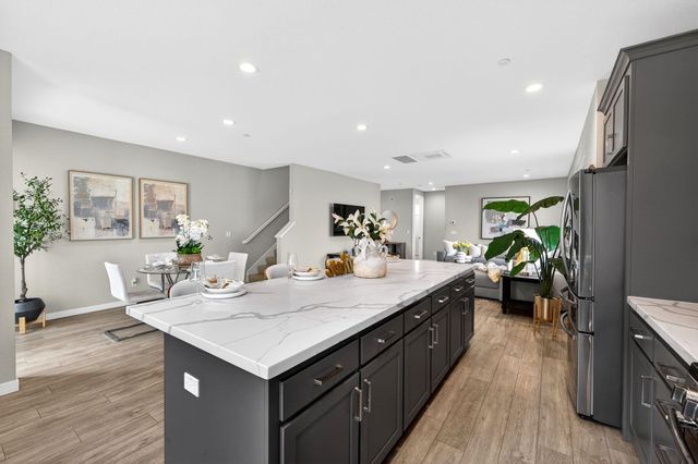 5521 Gracen Way, Dublin, CA 94568