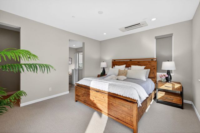 5521 Gracen Way, Dublin, CA 94568