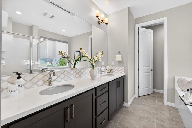 5521 Gracen Way, Dublin, CA 94568