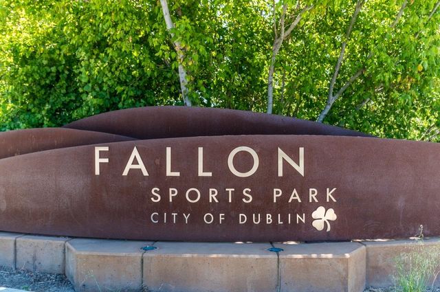 5521 Gracen Way, Dublin, CA 94568