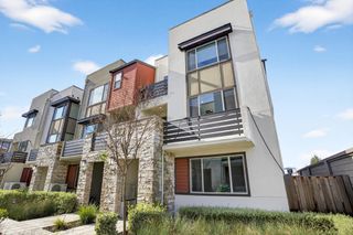 5521 Gracen Way, Dublin, CA 94568