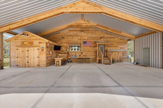 539 NW 5th Avenue, Steinhatchee, FL 32359