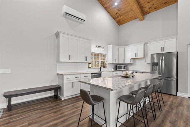 539 NW 5th Avenue, Steinhatchee, FL 32359