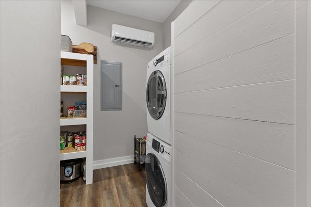 539 NW 5th Avenue, Steinhatchee, FL 32359