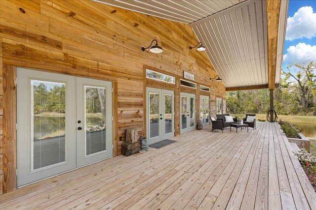 539 NW 5th Avenue, Steinhatchee, FL 32359