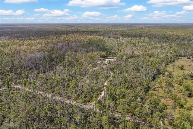 539 NW 5th Avenue, Steinhatchee, FL 32359