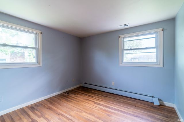 5502 Vance Avenue, Fort Wayne, IN 46815