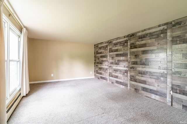 5502 Vance Avenue, Fort Wayne, IN 46815