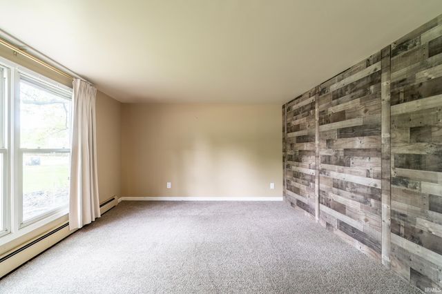 5502 Vance Avenue, Fort Wayne, IN 46815