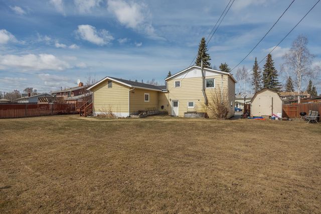2625 TALKEETNA AVE, Fairbanks, AK 99709