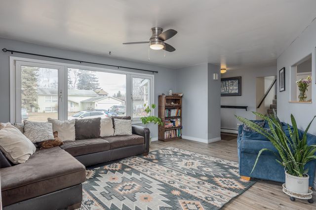 2625 TALKEETNA AVE, Fairbanks, AK 99709