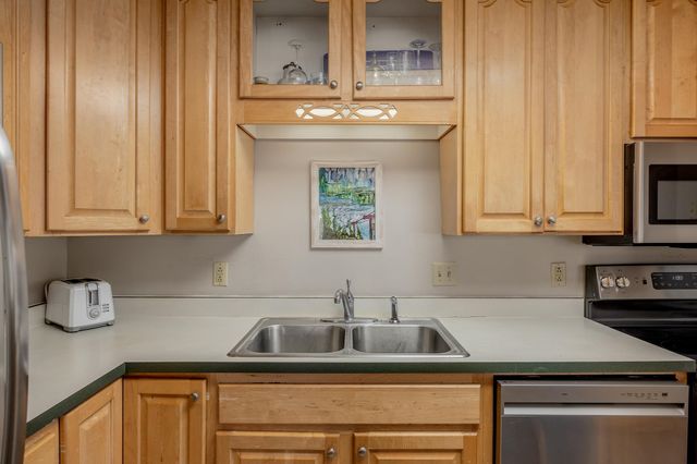2625 TALKEETNA AVE, Fairbanks, AK 99709
