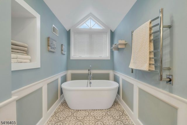 7 Meadow View Lane Ondo, Berkeley Heights Twp., NJ 07922