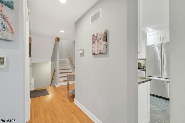 7 Meadow View Lane Ondo, Berkeley Heights Twp., NJ 07922