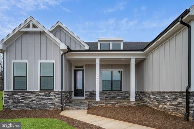 9435 SIGNATURE WAY, Fredericksburg, VA 22407