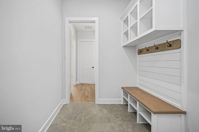 9435 SIGNATURE WAY, Fredericksburg, VA 22407