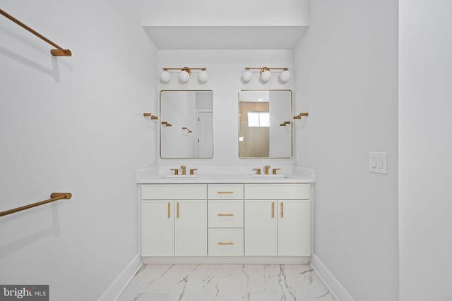 9435 SIGNATURE WAY, Fredericksburg, VA 22407