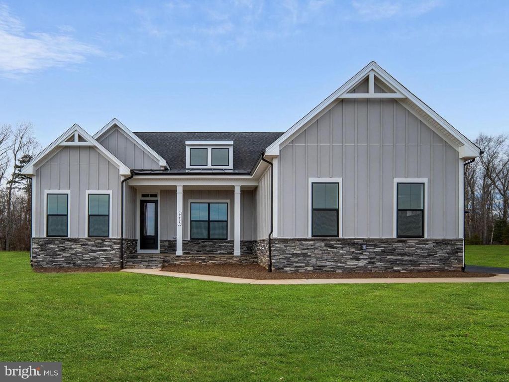 9435 SIGNATURE WAY, Fredericksburg, VA 22407