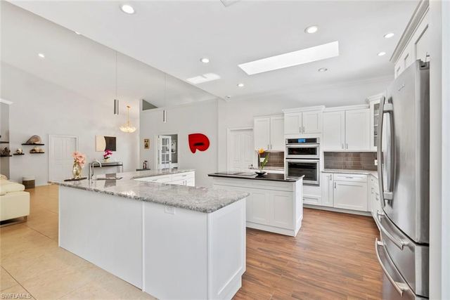 5730 Golden Gate PKWY, Naples, FL 34116