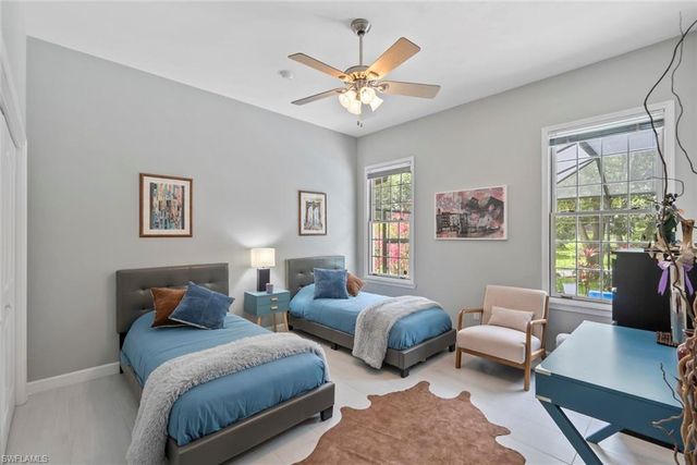 5730 Golden Gate PKWY, Naples, FL 34116