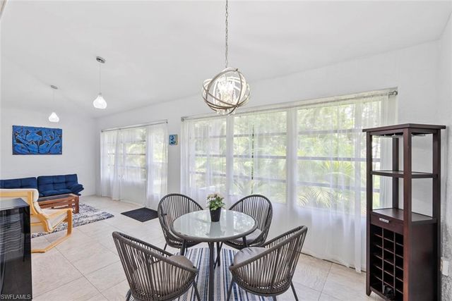 5730 Golden Gate PKWY, Naples, FL 34116