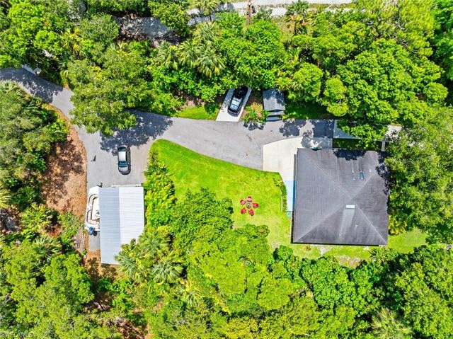 5730 Golden Gate PKWY, Naples, FL 34116