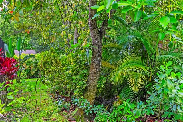 5730 Golden Gate PKWY, Naples, FL 34116