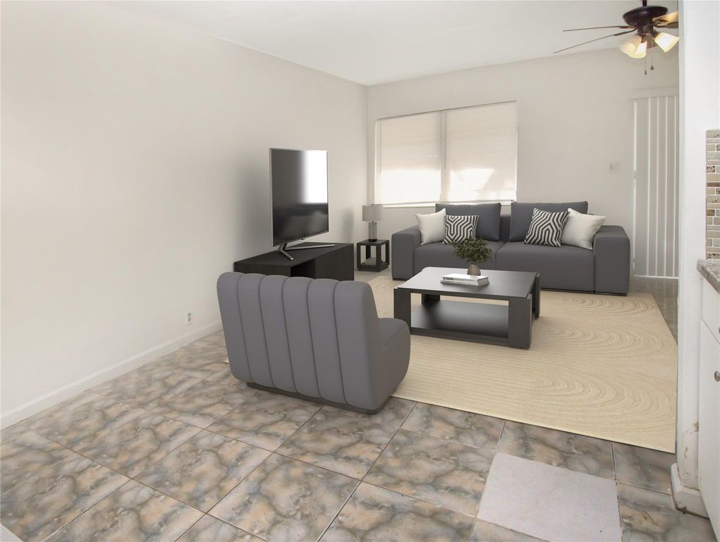 2361 NE 10th St 3, Pompano Beach, FL 33062