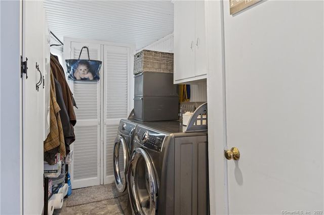 624 Vineyard Point Road, Guilford, CT 06437