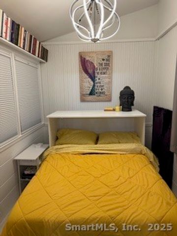 624 Vineyard Point Road, Guilford, CT 06437