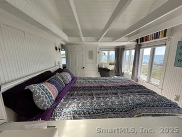 624 Vineyard Point Road, Guilford, CT 06437