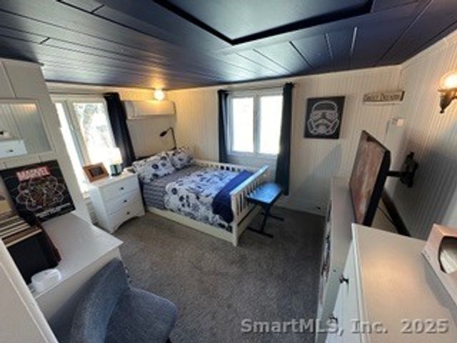 624 Vineyard Point Road, Guilford, CT 06437