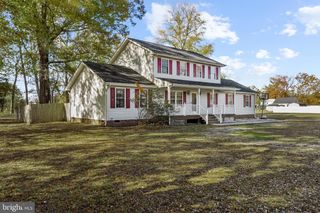 15510 CHURCH ST, Milford, VA 22514