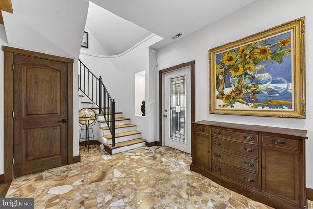 40 ANGEL KISS LN, Castleton, VA 22716