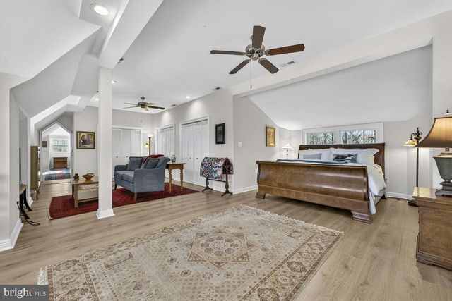 40 ANGEL KISS LN, Castleton, VA 22716