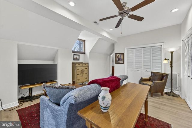 40 ANGEL KISS LN, Castleton, VA 22716