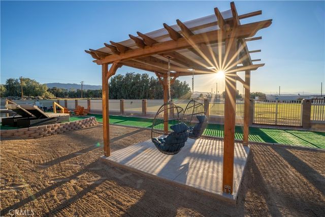 4694 Saddlehorn, 29 Palms, CA 92277