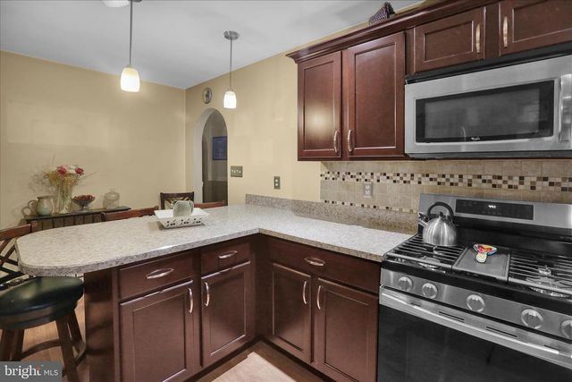 430 SUMMIT AVE, Reading, PA 19607