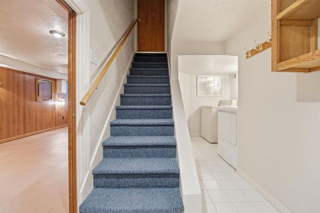 1710 LAKESHORE DRIVE, Menasha, WI 54952