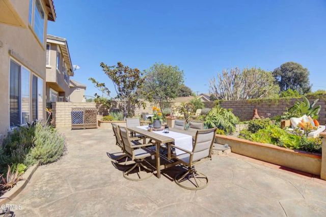 1734 S Hill Road, Ventura, CA 93003