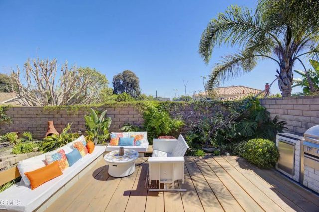 1734 S Hill Road, Ventura, CA 93003