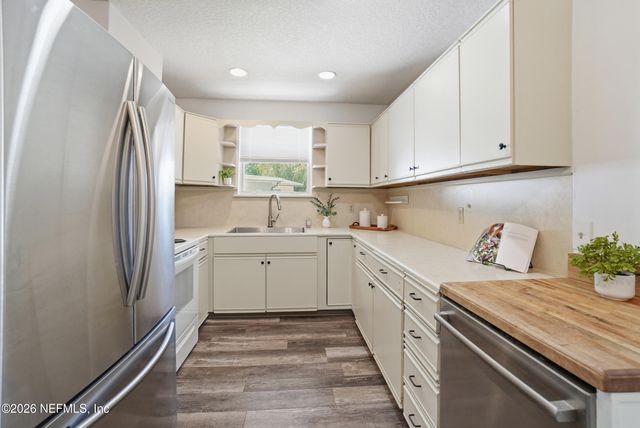 9 SAN PABLO Circle S, Jacksonville Beach, FL 32250