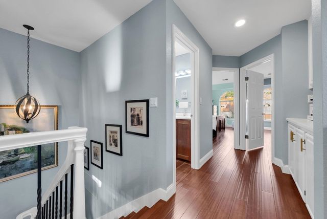 2020 Canyon Lakes Dr, San Ramon, CA 94582