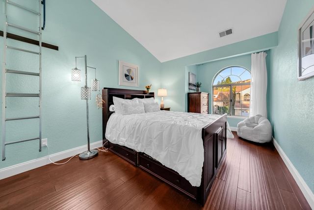 2020 Canyon Lakes Dr, San Ramon, CA 94582