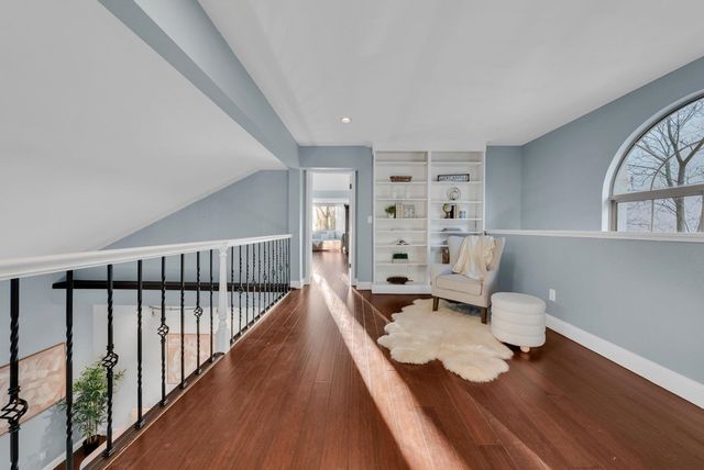 2020 Canyon Lakes Dr, San Ramon, CA 94582