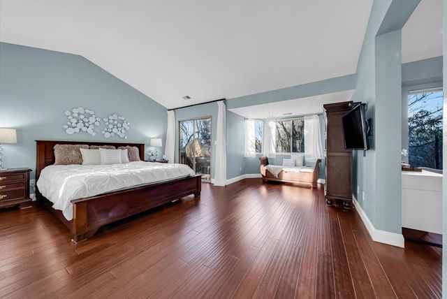 2020 Canyon Lakes Dr, San Ramon, CA 94582