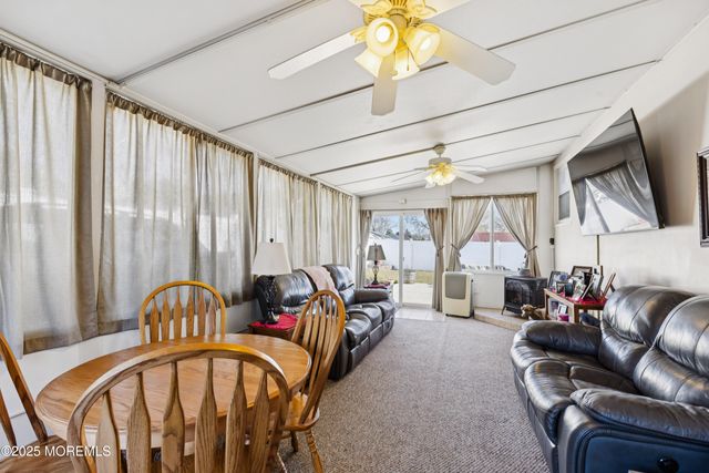 501 Rose Street, Lakehurst, NJ 08733