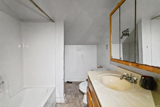 1622 S Market Street, Kokomo, IN 46902